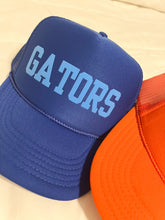 Load image into Gallery viewer, gators trucker hat
