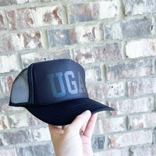 Load image into Gallery viewer, UGA university of georgia black trucker hat
