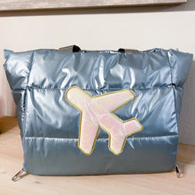 Load image into Gallery viewer, jetsetter metallic puffy tote bag
