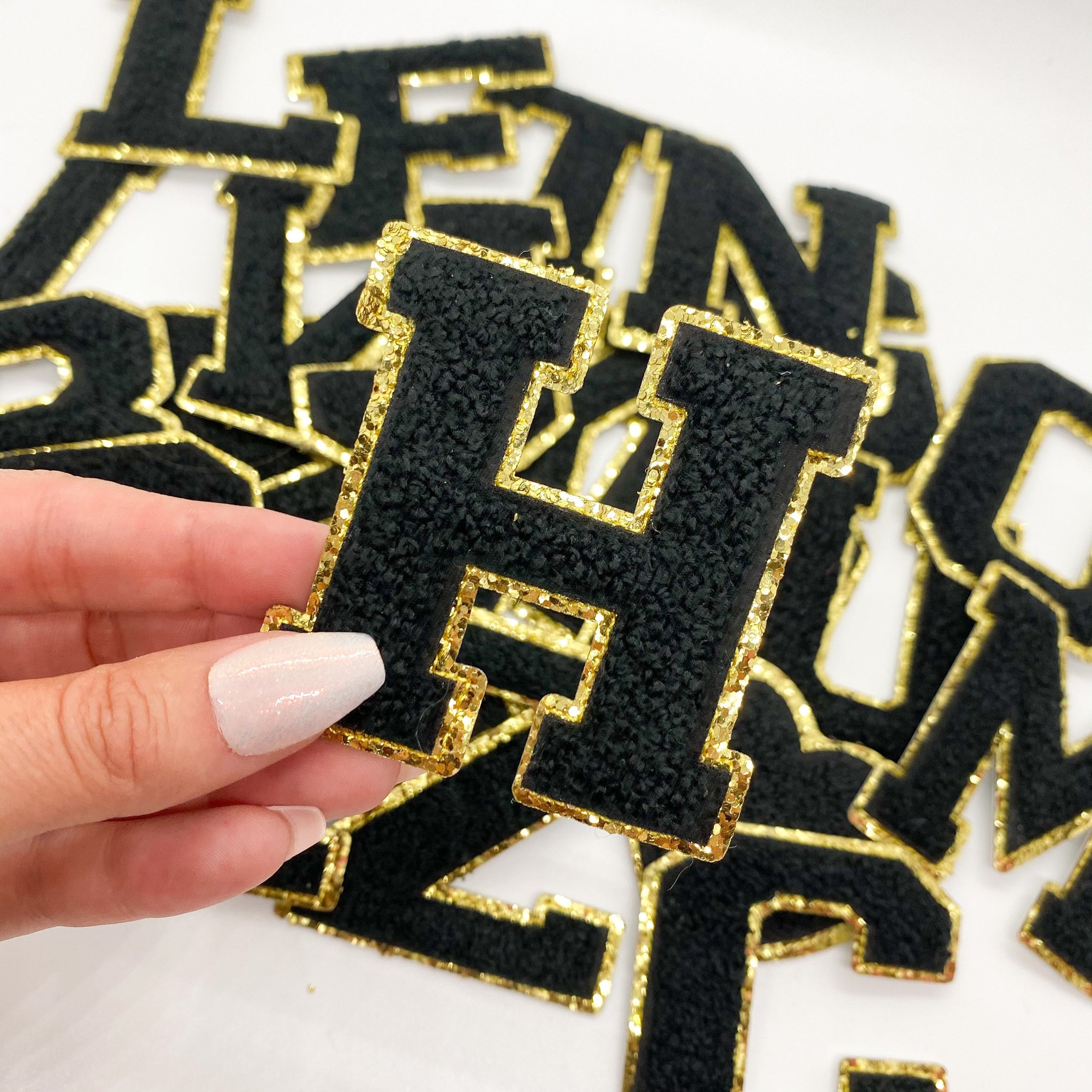 Stick on D Gold Varsity Letter Chenille Sticker Patches, Glitter Varsity  Patch, Chenille Patch Chenille Letter Adhesive Chenille Patch 